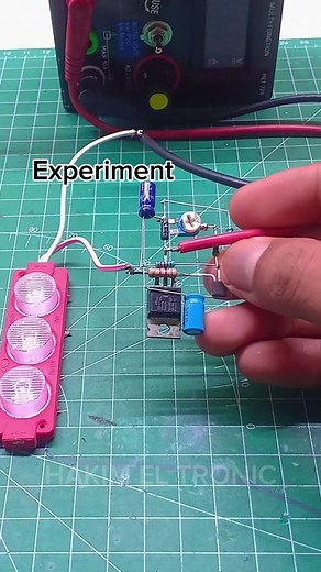 Experiment to make a blinking light without noisy sound #BlinkingLight #SilentCircuit #ElectronicsExperiment #DIYProjects #LEDProject #NoNoise #Arduino #Electronics | Fahmi Nur Hakim