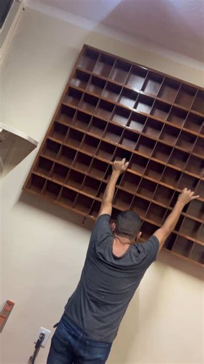 Organizing a Stunning Mug Collection: Tips & Tricks