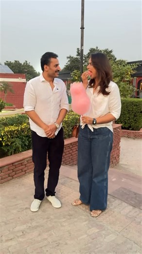 Ashish Sharma on Instagram: "Duur raho aise doston se #rjashishsharma #reelsinstagram #comedy #relationshipgoals #bff 🎥 @aaayuuusssh"