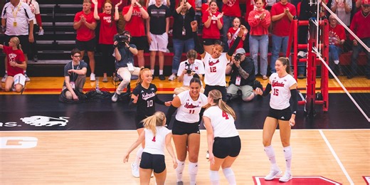 Huskers announce 2025 volleyball schedule