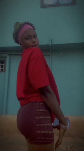 Mummy's🌈 pet🌈❤️ (@killbeatz88)’s videos with Ifex Dance Challenge - onlyoneifexx