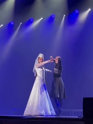 Discover the Vibrant World of Georgian Dance