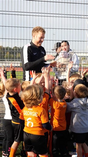 123 Kixx 🧡 #footballcoach #football #childrensfootball #footballshorts #sportscoach