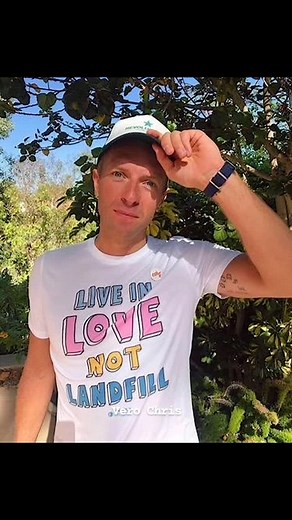 Coldplay Fly on | Veronica Lernoud