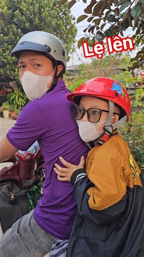 Người ta múa lân xong luôn rồi !!