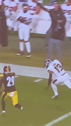 CJ Stroud luanches a deep ball to Christian Kirk for a gain of 46 yards 7-6 Texans