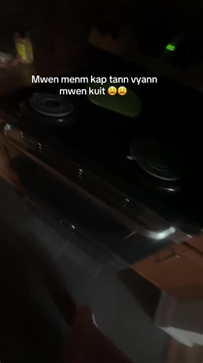 FIFI (@fifi_yoyi)’s videos with original sound - FIFI