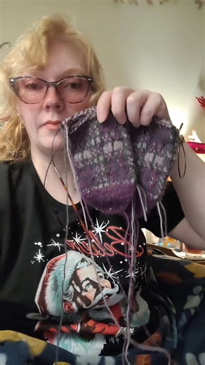 Just a quick stranded colorwork tutorial showing how I turn my work and manage multiple strands of working yarn without tangling and twisting my yarns. I am knitting a pair of two at a time, toe up, socks with stranded colorwork. #tutorials #knittingtutorial #knitting #socks #sockknitting colorwork colorworksocks colorworkknitting | Full Knitted Jacket