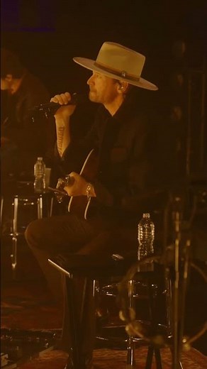 Momma Loves Me live from The Barely Elegant Acoustic Tour