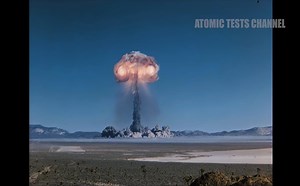 【4K核爆搬运】非常治愈的1951年美国飞机场旁原子弹爆炸变化过程_哔哩哔哩_bilibili