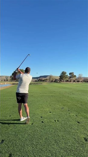 Found my authentic swing. At least for one shot. 🏌️#golf #callawaygolf #baggervance #golfswing