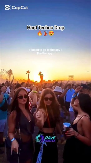 The 160 BPM Energy You Needed ⚡ #HardTechno #SaraLandry #IndustrialTechno #WarehouseRave #TechnoDrop