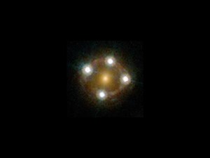 Flickering quasar images