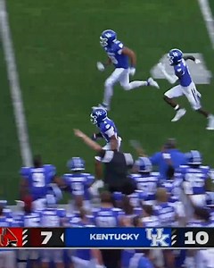 195K views · 953 reactions | Right place. Right time. Scoop and score TD! 﫣 ( @SECNetwork) | SEC on CBS | Facebook