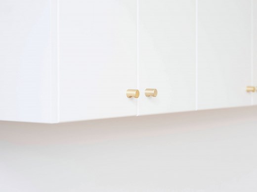 How To Put New Handles On Kitchen Cabinets - Bunnings Australia