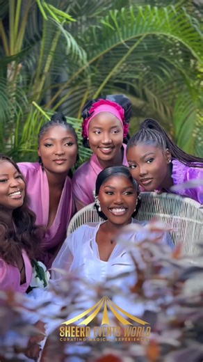 Bride and bridesmaids 🔥🔥🔥