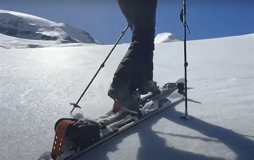 The World's First Electric Assisted E-Skiing Device