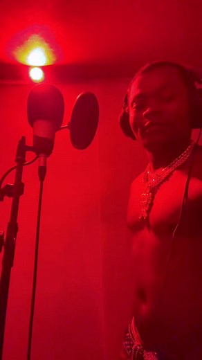 Lil Wayne de Moz está trabalhar na sua nova muito intitulada "Você tás mal" 🤪 | Cisco sambo