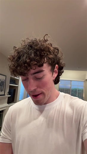 Atom (@atomwilliamson)’s videos with original sound - Atom