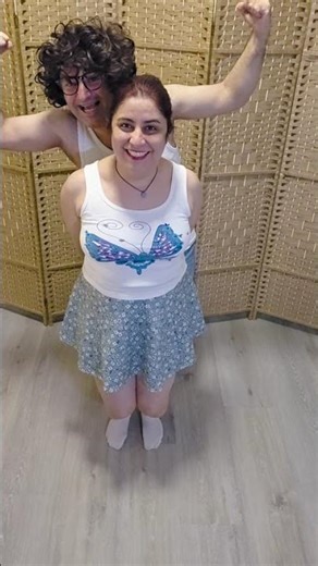 “Fake Arms Couple Challenge! 🤣🙌 Can We Do It Right?”