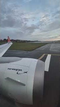 Norweigan B737-8 LN-FGG Takeoff from Stavanger/SVG