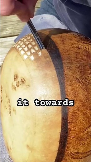 Easy chip carving gourd craft!