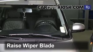 Front Windshield Wiper Blade Change: 2007 Volkswagen Rabbit 2.5 2.5L 5 Cyl. (2 Door)