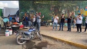 19K views · 160 reactions | BANDA LOS LAGOS Atotonilco el Alto en el Cierre de carreteras @Banda Lagos | Aldo Mares Fotógrafo | Facebook