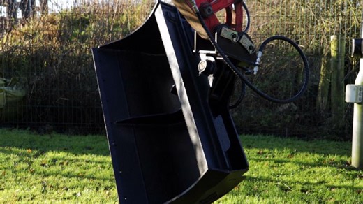 Smooth grading on an angle! 🛣️🚧 Watch the Rhinox excavator tilt grading bucket effortlessly tilting 45° left and right for slopes and contours⌛✅ Perfect for profiling ditches, shaping road cambers and forming raised beds or berms 🌻 Check out the Rhinox mini digger and excavator tilt bucket range 🔗 https://rhinox-group.com/collections/tilt-ditching-buckets #landscapers #landscaping #construction #groundworks | Rhinox Group Ltd