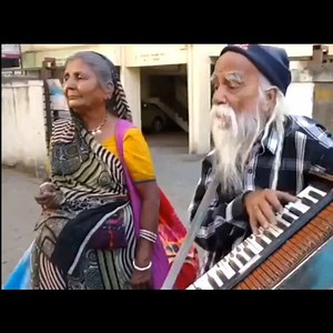 1.6M views · 155K reactions | A huge respect to all such street singers of India! | La Musica | Facebook