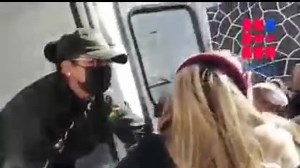 11K views · 339 reactions | #RADIO_FUEGO_INFORMA  La expresidenta de Bolivia Jeanine Áñez ha salido de la cárcel para ser revisada en la clínica Alemana en La Paz.  APG. | Radio Fuego Argentina 94.7 | Facebook