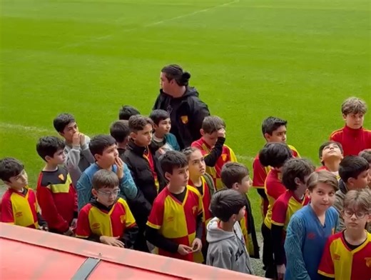 Göztepe Futbol Okulları Manisa | Gençlerimizle Göztepe Stadyumu’nu ziyaret ettik. Ama bizce bu sadece bir stadyum gezisi değildi. Hayal kurmayı, aidiyeti, kulüp kültürünü... | Instagram