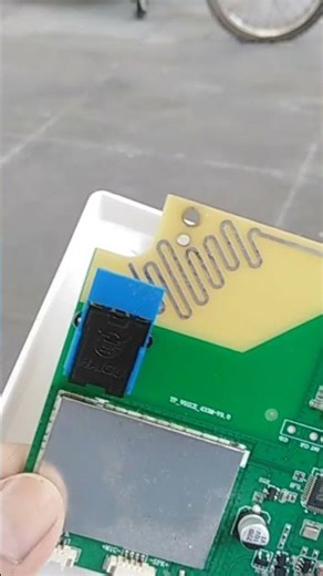 wireless intercom replacement of battery