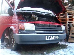 1990 Mk3 Ford Transit LWB cold start -2 Degrees