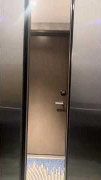 The Quickest And Smoothest Elevator Ride I’ve Been On.