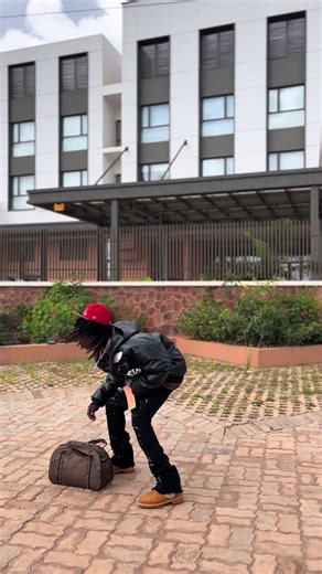 floh (@floh4119)’s videos with original sound - officialmooli