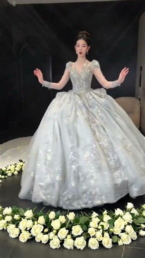 beautiful wedding dress Korean and Japanese style #model #trend #weddingdress #fashion #viral