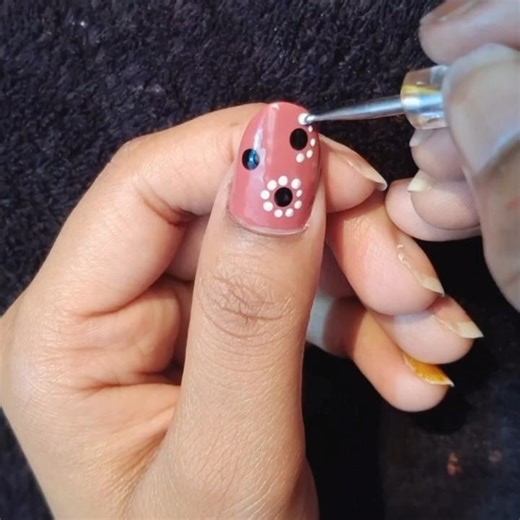 Easy Nail Art Design using by safety pin #naildesigns #nailart #viral #trending #youtube #nails #new
