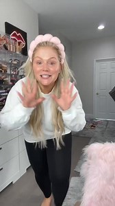 #greenscreen get ready with me for my best friends wedding #grwm #getreadywithme #makeup #beauty #fyp #wedding #weddingmakeup #weddinggrwm #bridalmakeup #drugstoremakeup #bestmakeup #girl #beautiful #newmakeup #toofacedpartner #skincare #skincareroutine | Kelly Strack Official