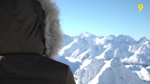Du Cervin au Mont-Blanc, la vue est à couper le souffle. Depuis cet hiver, une plateforme panoramique au sommet du Mont-Fort offre aux skieurs et aux piétons l'une des vues les plus spectaculaires sur l'arc alpin. De quoi attirer de nombreux touristes à 3330 mètres d'altitude. | Canal9