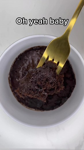 Delicious Oreo Mug Cake Recipe | Easy Microwave Baking