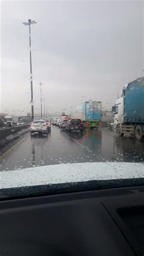 اللهم اجعلها امطار خير وبركه على الامه العربيه والاسلاميه