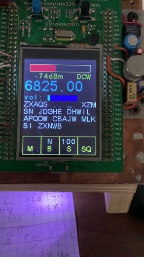 6825 KHz FAV22 stazione CW per pratica , troppo veloce per me !