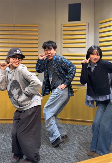 FRUITS ZIPPER公式バックダンサーのフジモピさんとコラボ‼️ありがとうございました✨ FUJIWARAの #藤本敏史 さんにご出演いただいた #ふるっぱーANNX 放送回は、本日までお聴きいただけます🫶 https://radiko.jp/share/?t=20260420240000&sid=LFR #FRUITSZIPPER #ふるっぱー #はちゃめちゃわちゃライフ @るなぴ @おすず