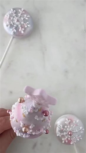 ✨ Winter Wonderland meets cake pop magic! ❄️ This dreamy pastel cake pop was made using our Tall Cone Mold- a simple twist on traditional Christmas cake pops for anyone who loves a clean, elegant look instead of our classic Christmas tree design🎄💗 Perfect for winter parties, gifting, or adding a touch of sparkle to your holiday dessert table! 🌟 🛒 www.MyLittleCakepopMolds.com 🚚 Free shipping on orders $100 #ChristmasCakePops #WinterWonderlandDesserts #CakePopInspiration #MyLittleCakepop #Hol