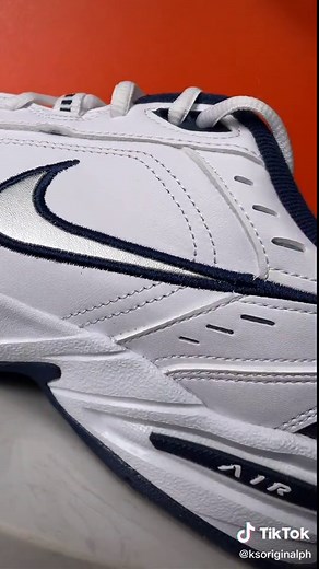Nike Air Monarch IV Unboxing and Review