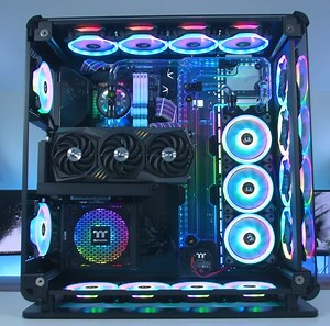 140K views · 3.9K reactions | Packed with an RTX 3090, this insane gaming PC build is crammed with all the top specs  Designs By IFR | UNILAD Tech | Facebook