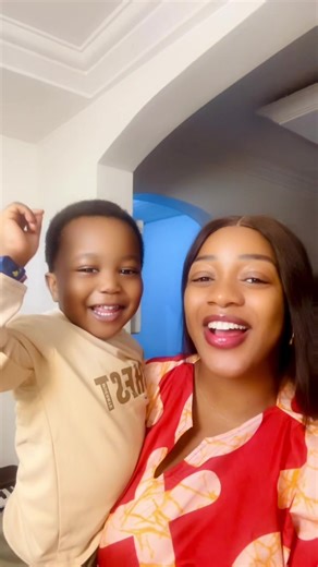 Who redeems your life from destruction, Who crowns you with lovingkindness and tender mercies, Who satisfies your mouth with good things, So that your youth is renewed like the eagle’s. Psalms 103:4-5 I LOVE AND CELEBRATE YOU #rejoiceiwuezeoladapo #iretelemimotayo #lastsunday #gotochurch #rejoiceiwueze