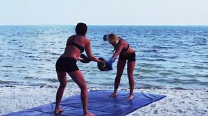 Learn Dolphin Kick Freestyle - Michael Phelps swim technique (VIDEO)