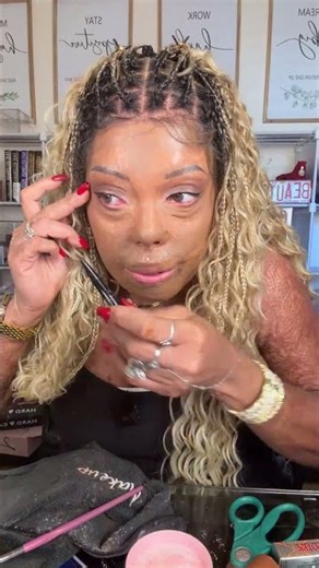 Live highlight - There’s no excuse for insulting strangers on the Internet #confidencewins